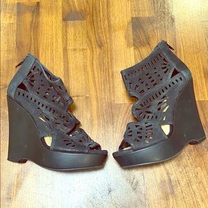 Gianni Bini wedges, size 8